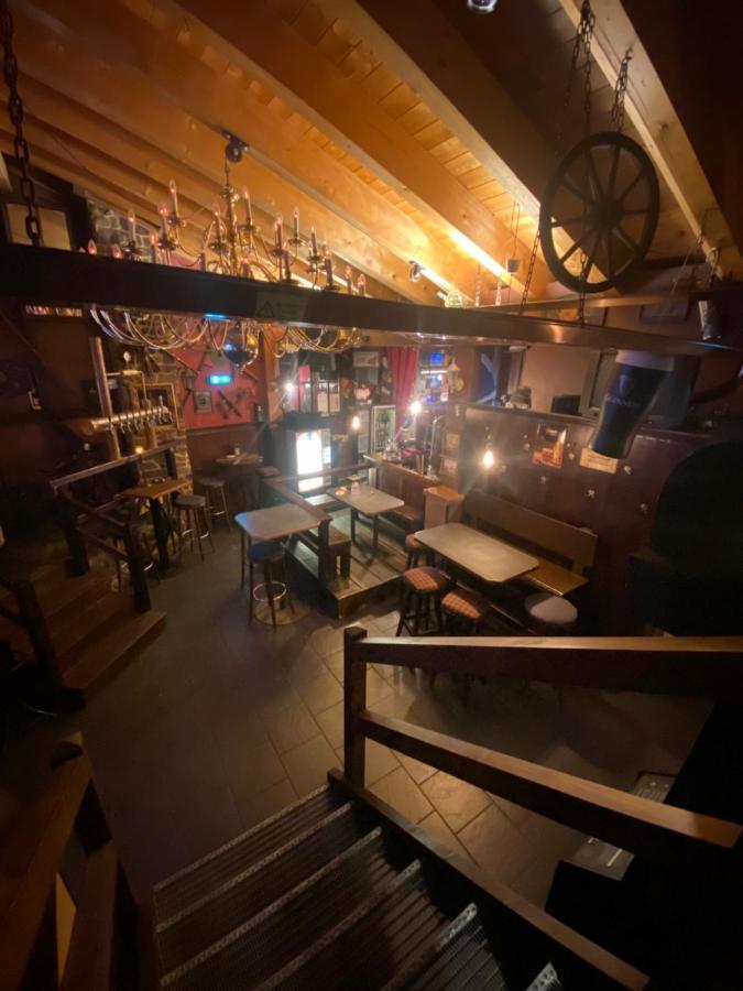 Апартаменти Schlafen Ueber Der Whiskybar Рюдесгайм-ам-Райн Екстер'єр фото